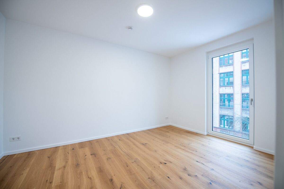 Kleines Hof-Idyll: Attraktive Balkon-Wohnung mit EBK in ruhiger Lage – Berlin – Vorschaubild 9