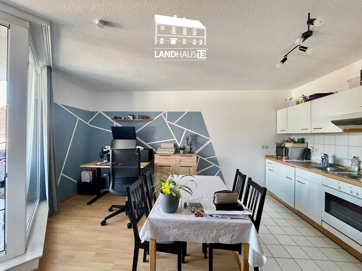 Goldige, lichtdurchflutete 1.Zimmer.Wohnung mit Ost.Balkon und Duplexparker . Laubenheim – 55130 Mainz – Bild 1 von 9