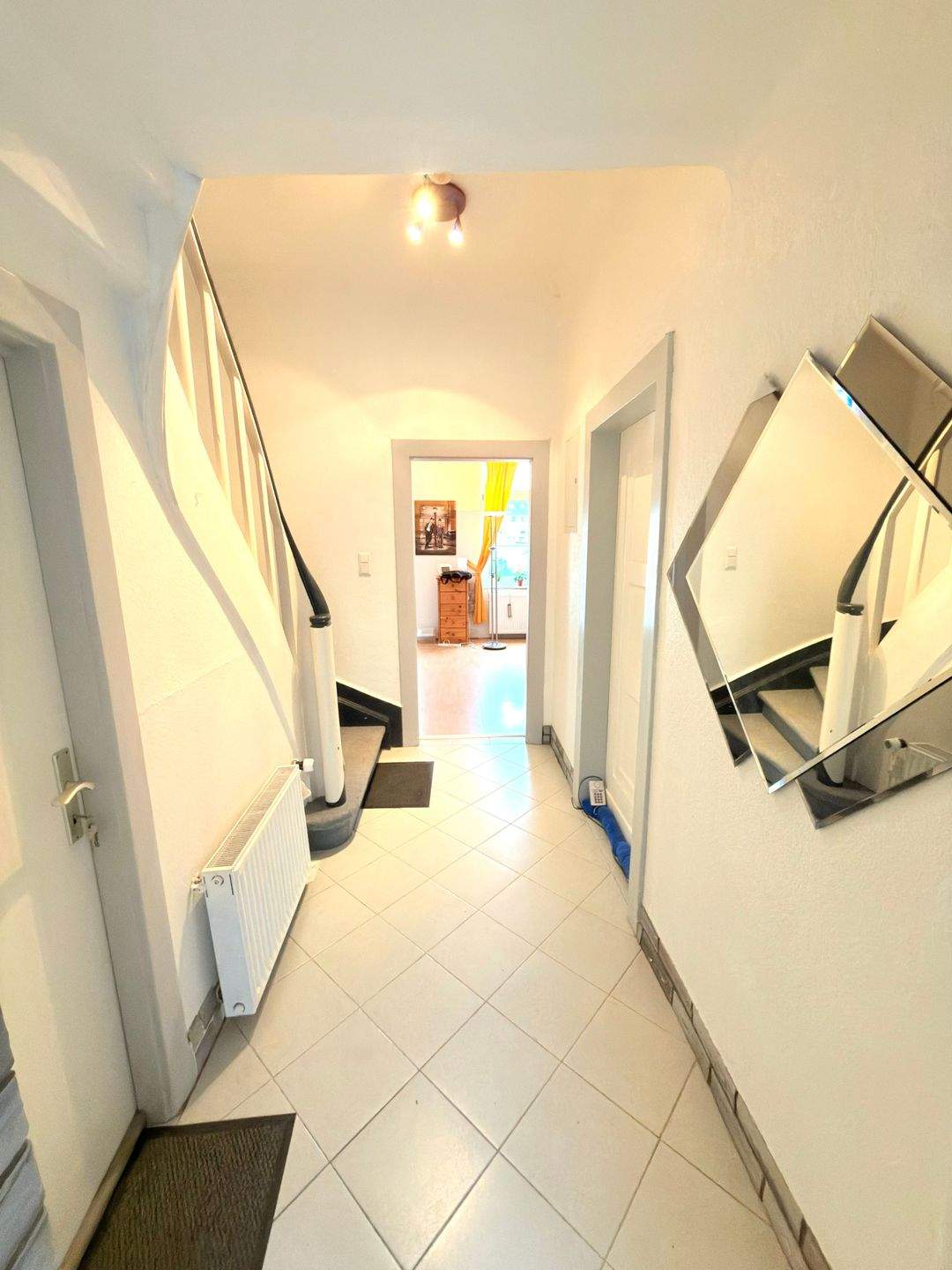 Top-Investment in Eschweiler: Modernes Reihenmittelhaus mit Potenzial zum Zweifamilienhaus – Eschweiler – Vorschaubild 2