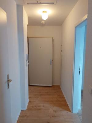 Helle 2-Zimmer-Wohnung in zentraler Lage am Westring in Kiel – 24116 Kiel – Vorschaubild 2
