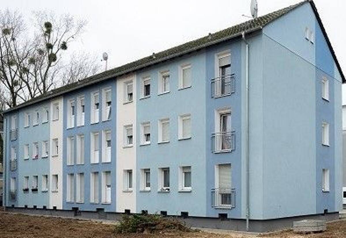 Auf gute Nachbarschaft: 3-Zimmer-Dachgeschosswohnung in Bonn Plittersdorf – 53175 Bonn – Bild 1 von 8