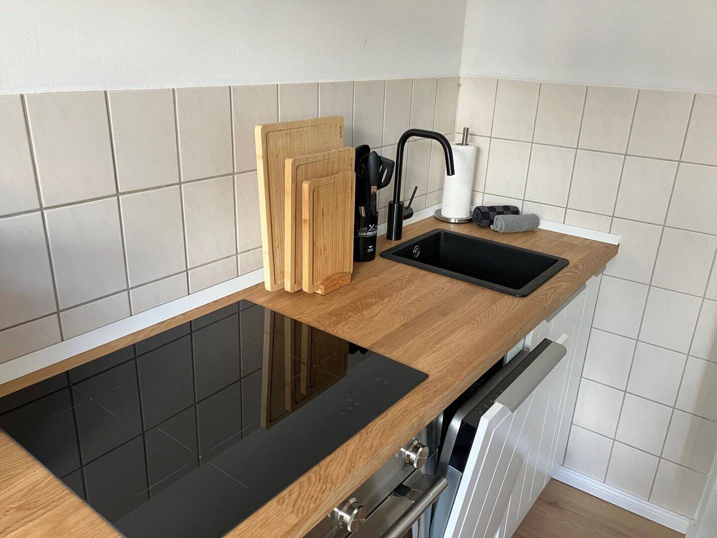 Möblierte 1 Raumwohnung mit Stellplatz in der KTV in der Nähe vom Dobi – Rostock – Vorschaubild 4