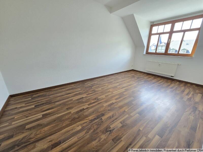 Top 2-Raum-Wohnung mit Einbauküche und Lift - Eigennutz oder zum Vermieten – Chemnitz – Vorschaubild 3