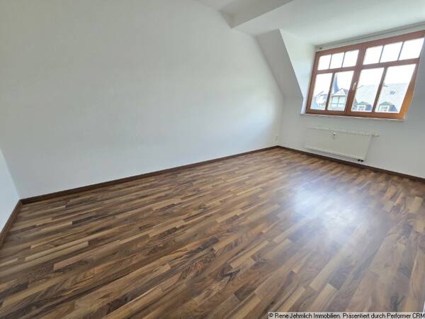 Dachgeschosswohnung in 09130 Chemnitz mit 57 m² kaufen