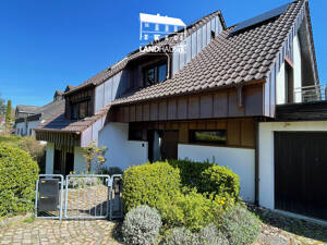 A+ Architektenhaus . 3 Einheiten . 7 Ebenen . 3 Galerien . 3 Garagen . 1A.Hanglage in Laubenheim