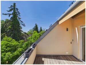 Lichtdurchflutetes Penthouse-Feeling mit Südterrasse - moderne 3-Zimmer-Wohnung mit Blick ins Grüne – 81249 München – Vorschaubild 8
