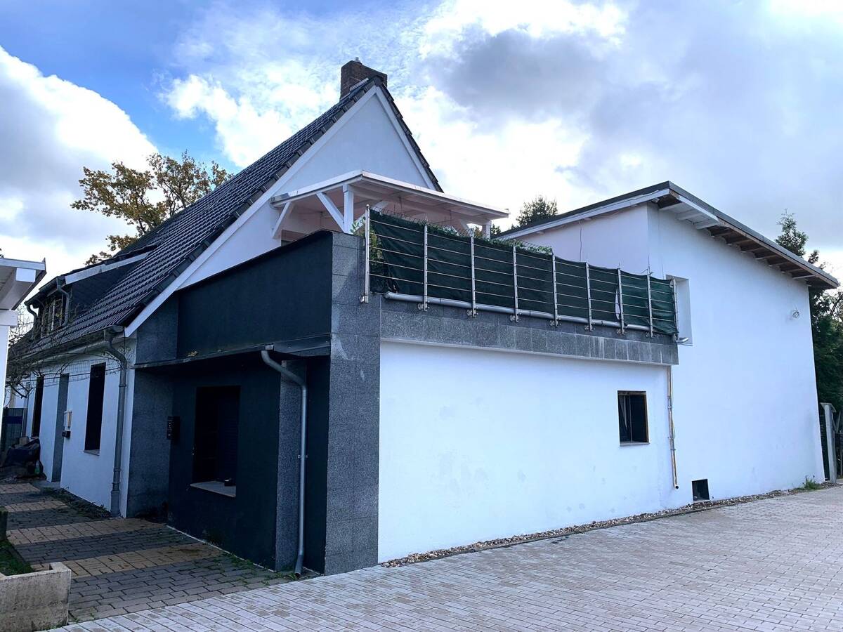 Großes Wohnhaus mit 3 WE in Münster-Süd im Gewerbemischgebiet Nähe Hitmarkt, 2015 kernsaniert + Anbau - Generationswohnen, Wohnen + Gewerbe ? – 48163 Münster – Bild 1 von 2