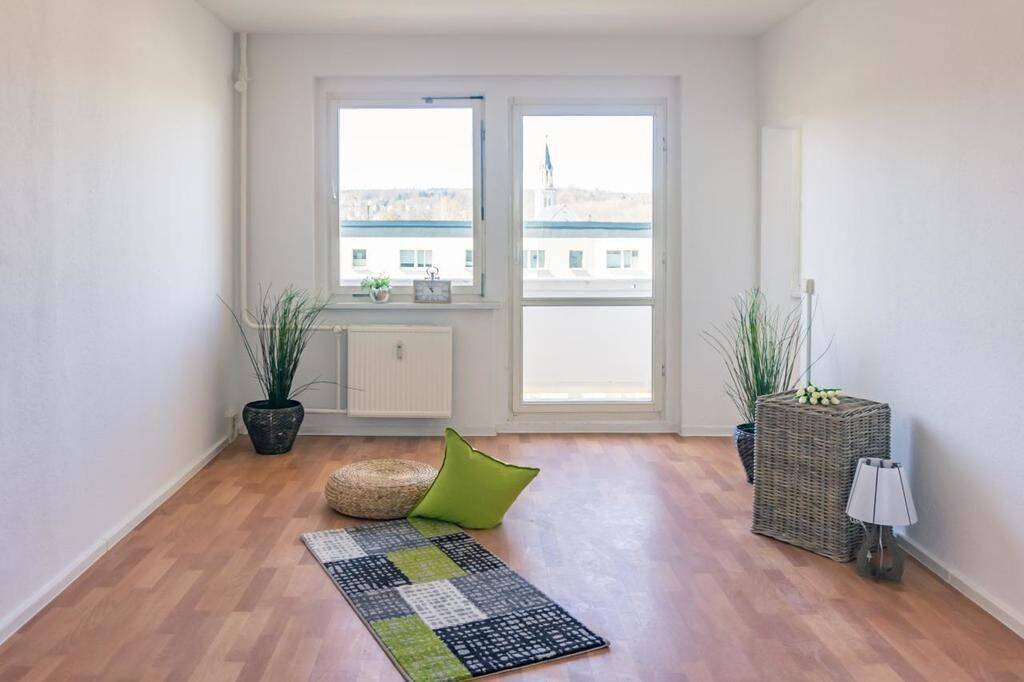 Familienwohnung mit Balkon in Rabenstein
