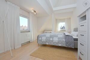 Modern möblierte Wohnung in Stuttgart Degerloch – 70597 Stuttgart – Vorschaubild 2