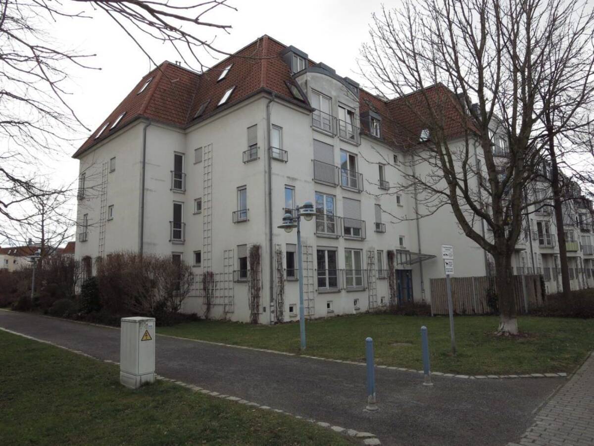 Attraktives Wohnungspaket in Dresden - Zwei vermietete 1-Raum-Eigentumswohnungen als solide Kapitalanlage – 1279 Dresden – Bild 1 von 7