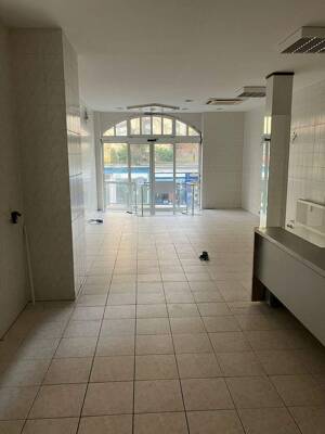 Vielfältig nutzbare Gewerbeeinheit (100m²) in attraktiver City-Lage zu verkaufen – 7745 Jena – Vorschaubild 2