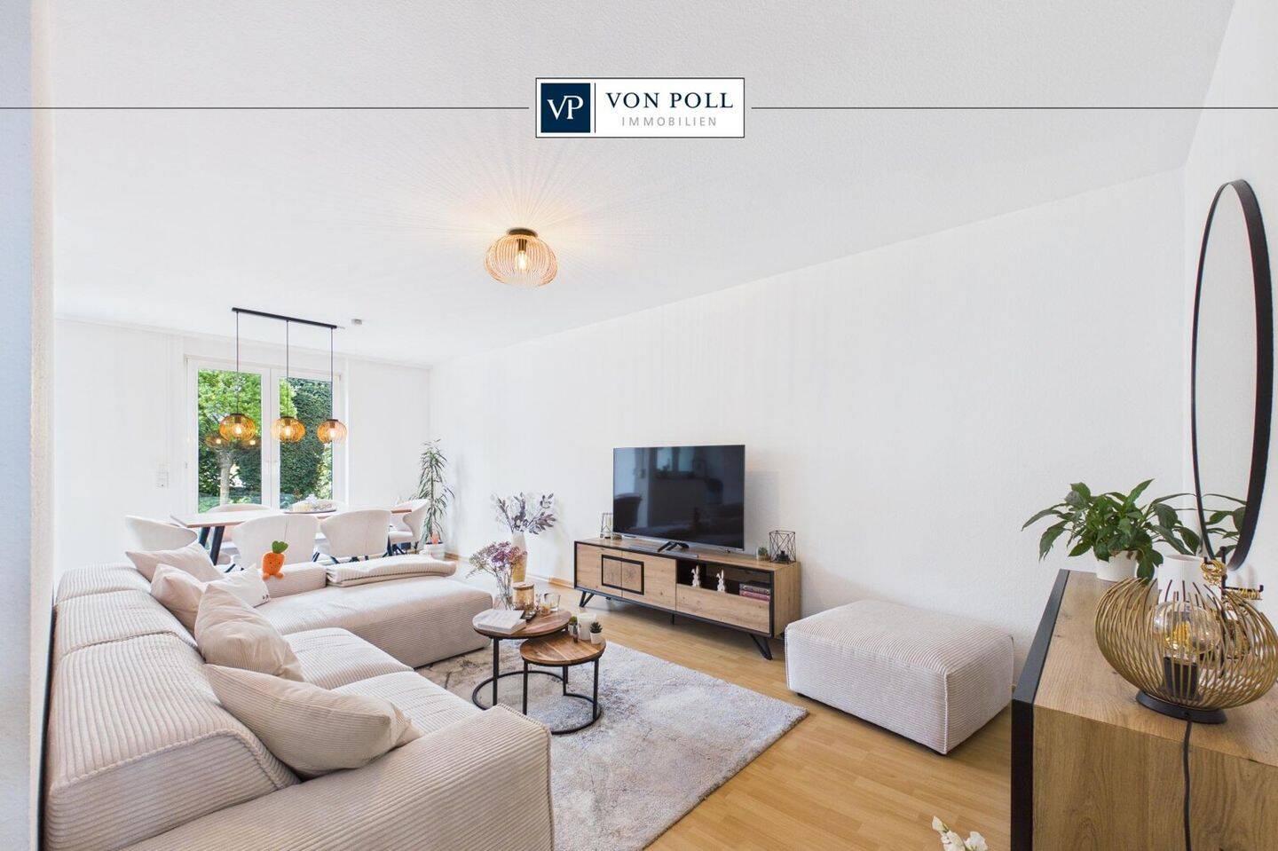 Ruhig gelegene Zwei-Zimmer-Wohnung mit zwei Duplexstellplätze und ansprechender Terrasse