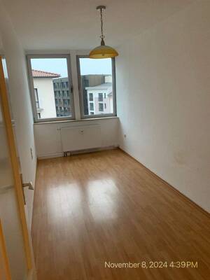 2-Zi. Whg. 2 Min. Fußweg vom Limbecker Platz / gegenüber der Universität ESSEN STADTZENTRUM – 45127 Essen – Vorschaubild 1