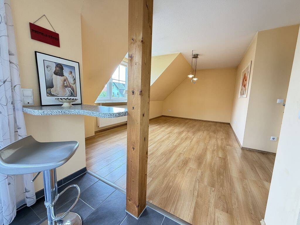 89 qm 2+1-ZIMMER-MAISONETTE-DACHGESCHOSSWOHNUNG MIT BALKON IN 21339 LÜNEBURG – Lüneburg – Vorschaubild 5