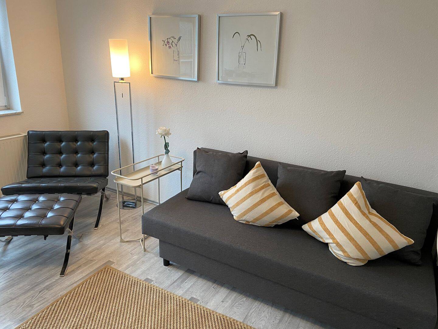 Voll-Möbliertes Studio in Innenstadtnähe / fully furnished studio – Düsseldorf – Vorschaubild 2