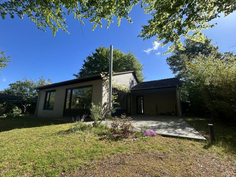 "Familienglück" 5-6 Zimmer Einfamilienhaus in traumhafter, absolut ruhiger Lage von Sasel!