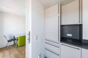 Moderne 1-Zimmerwohnung teilmöbliert in zentraler Lage nahe Bahnhof Stgt-Feuerbach – 70469 Stuttgart – Vorschaubild 7
