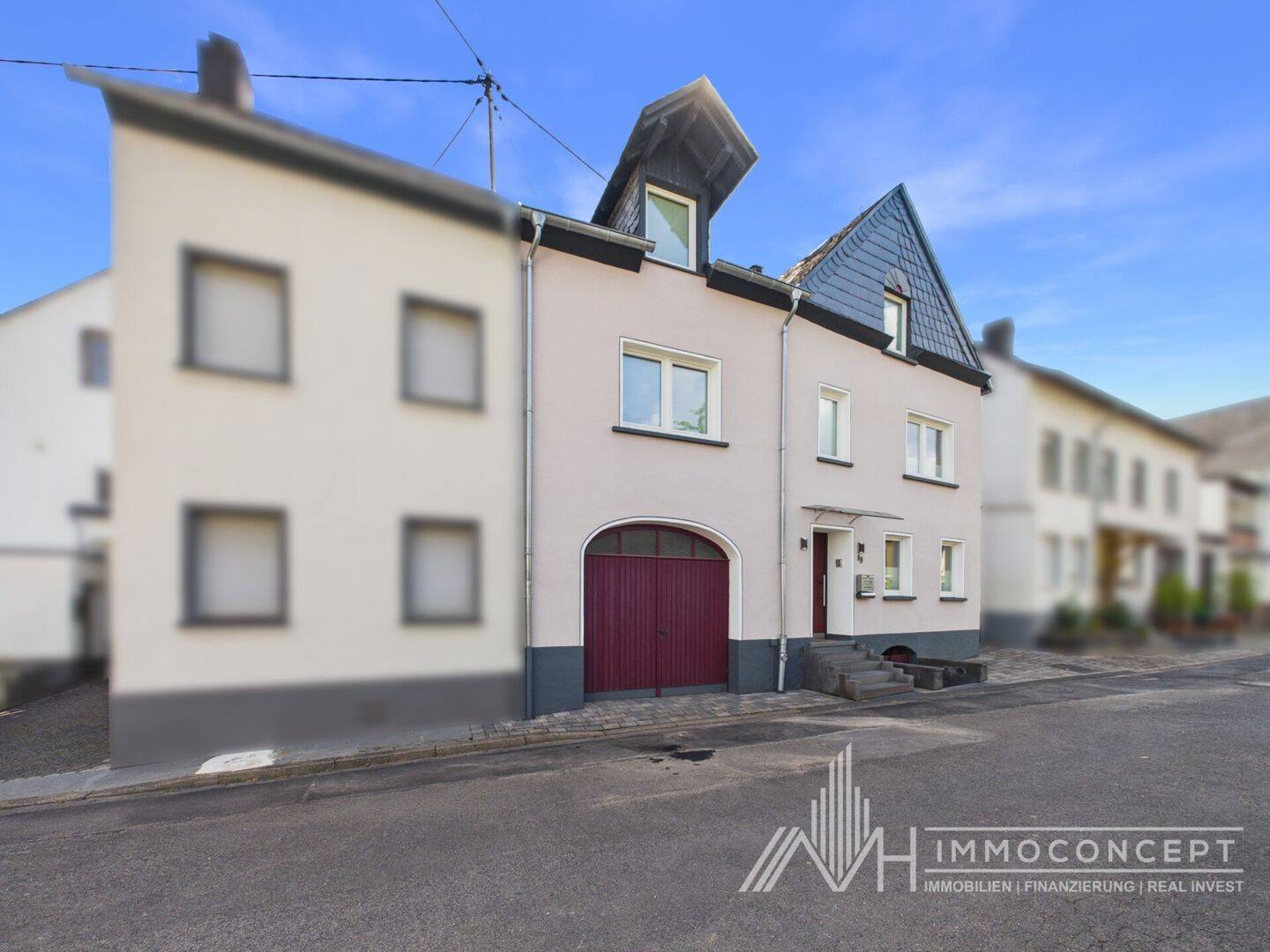 Einfamilienhaus in 56841 Wolf | ca. 177 m² Wohnfläche | 4ZK2B |saniert | Panoramablick