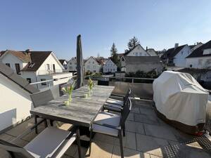 Eleganz trifft Aussicht: Hochwertige Dachgeschosswohnung in Stuttgart-Botnang – 70195 Stuttgart – Vorschaubild 9