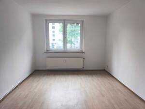 Erdgeschosswohnung zum kleinen Mietpreis