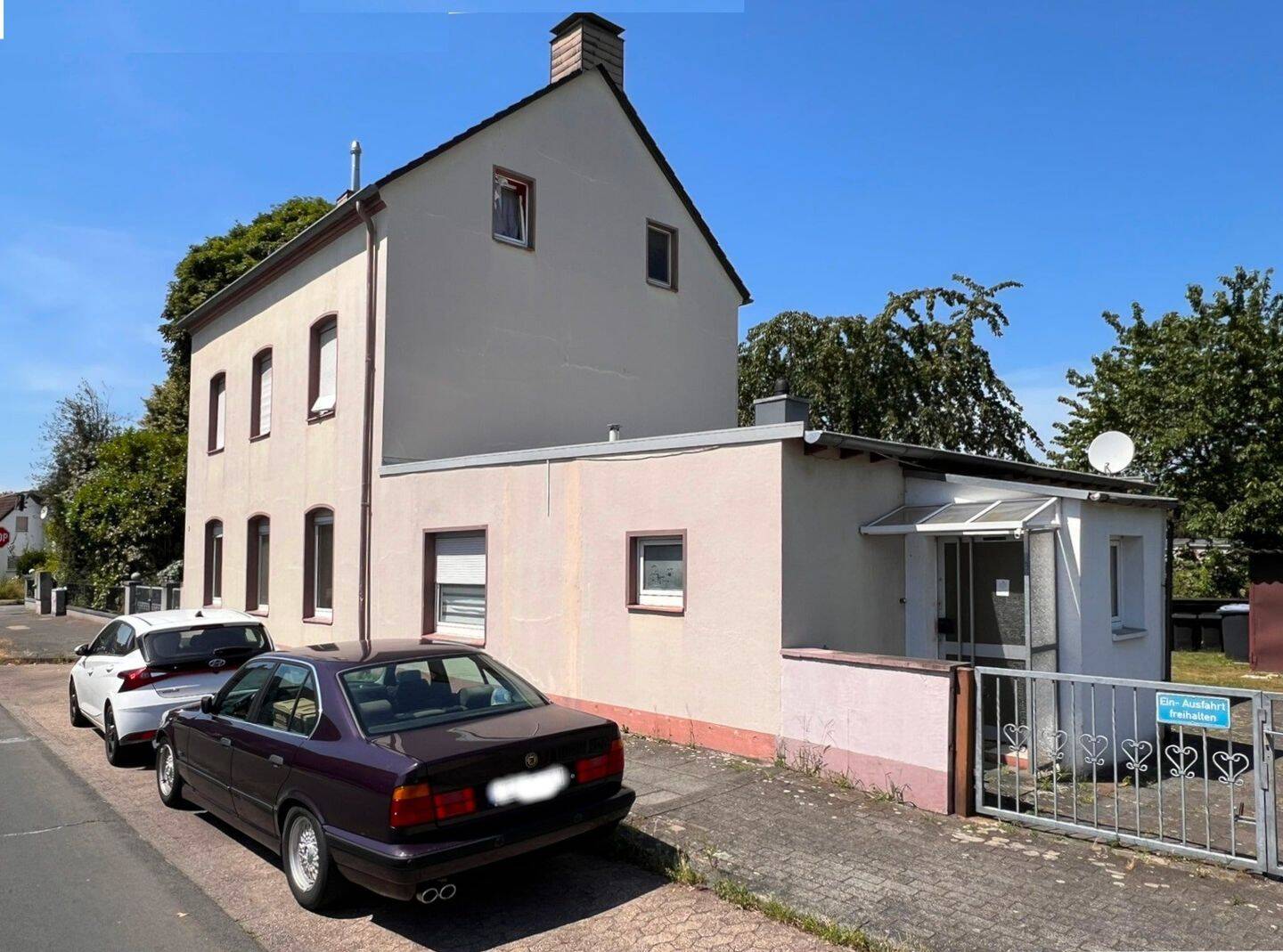 Dreifamilienhaus mit Anbau und bezugsfreier Wohnung im Zentrum – Langenfeld (Rheinland) – Vorschaubild 2