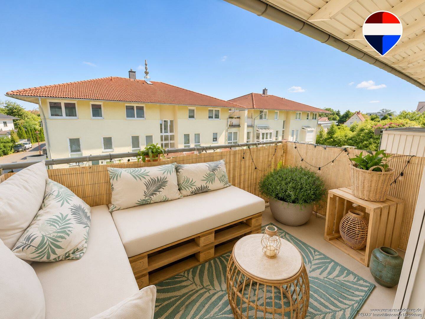 Lichtdurchflutete 3-Zimmer mit Balkon und TG-Stellplatz in Cracau