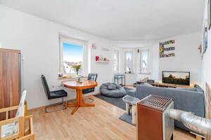 Seltene Investmentchance in Augsburg: Altbau-Mehrfamilienhaus mit massivem Wertsteigerungspotenzial – 86154 Augsburg – Vorschaubild 9
