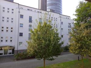 ** Südviertel; bezugsfrei; helle, gepflegte 3 Raumwohnung mit Balkon ** – 45128 Essen – Vorschaubild 4