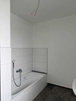 2 Zimmer Mietwohnung mit Balkon und PKW-Stellplatz – 92699 Irchenrieth – Vorschaubild 5