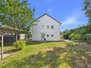 Perfekt für die Familie: Traumhafte DHH mit großzügigem Garten und Garage – 44369 Dortmund – Vorschaubild 2