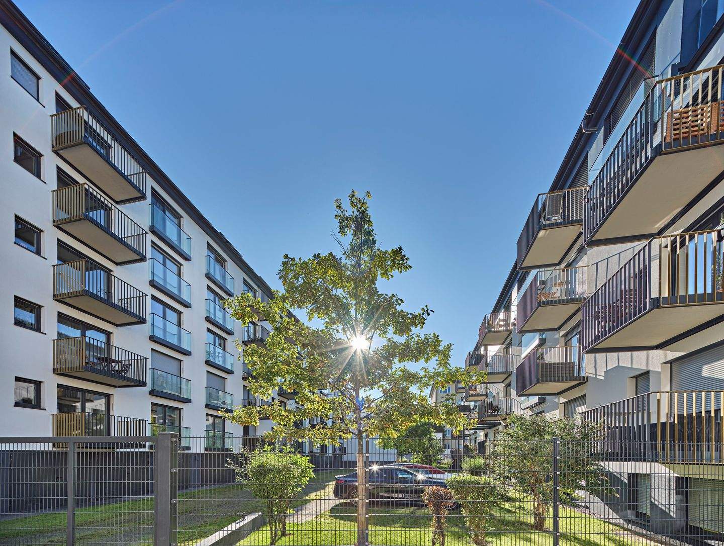 SCHWABINGER GERBERHÖFE: Helle 2-Zimmer-Wohnung mit Balkon zwischen Luitpold- und Olympiapark – München – Vorschaubild 4
