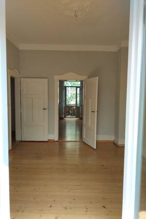 Sachsenhausen, gepflegter Stilaltbau. – 60598 Frankfurt am Main – Vorschaubild 3