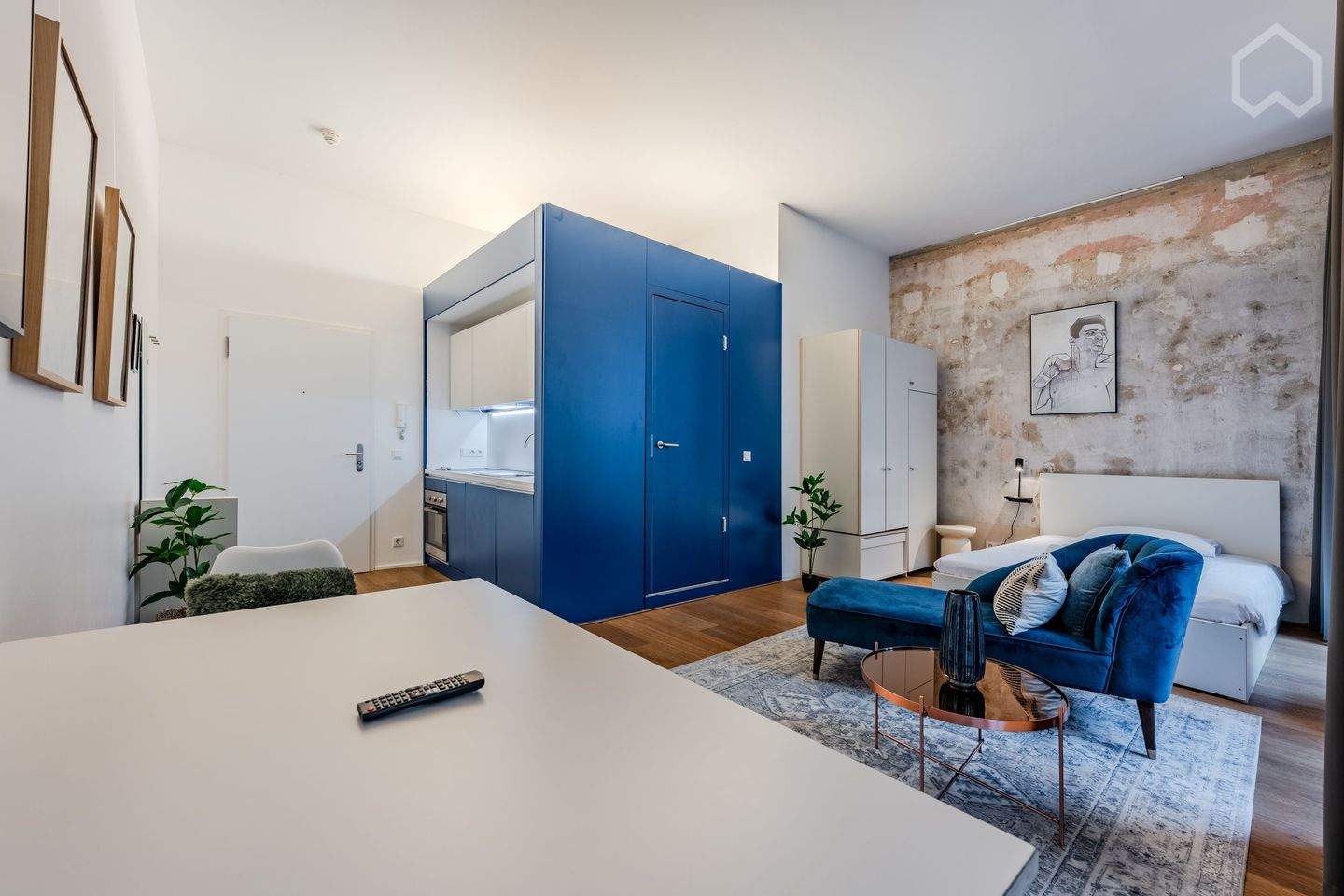 Modernes Studio-Apartment mit Balkon zentral in Friedrichshain (Berlin) – Berlin – Vorschaubild 7