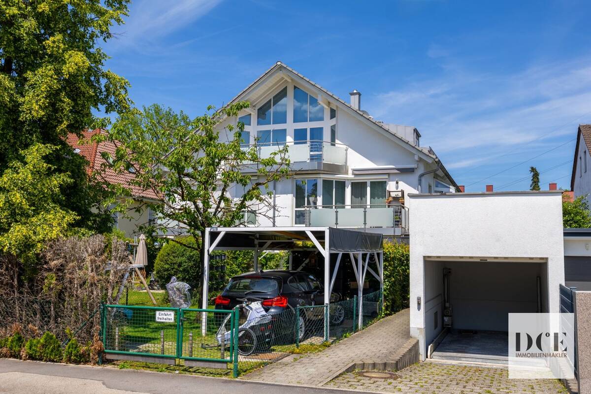 Sonnenbalkon, Fußbodenheizung und gelungene Raumaufteilung | 3 Zimmer, Top-S-Bahn-Anbindung – 81929 München – Bild 1 von 9