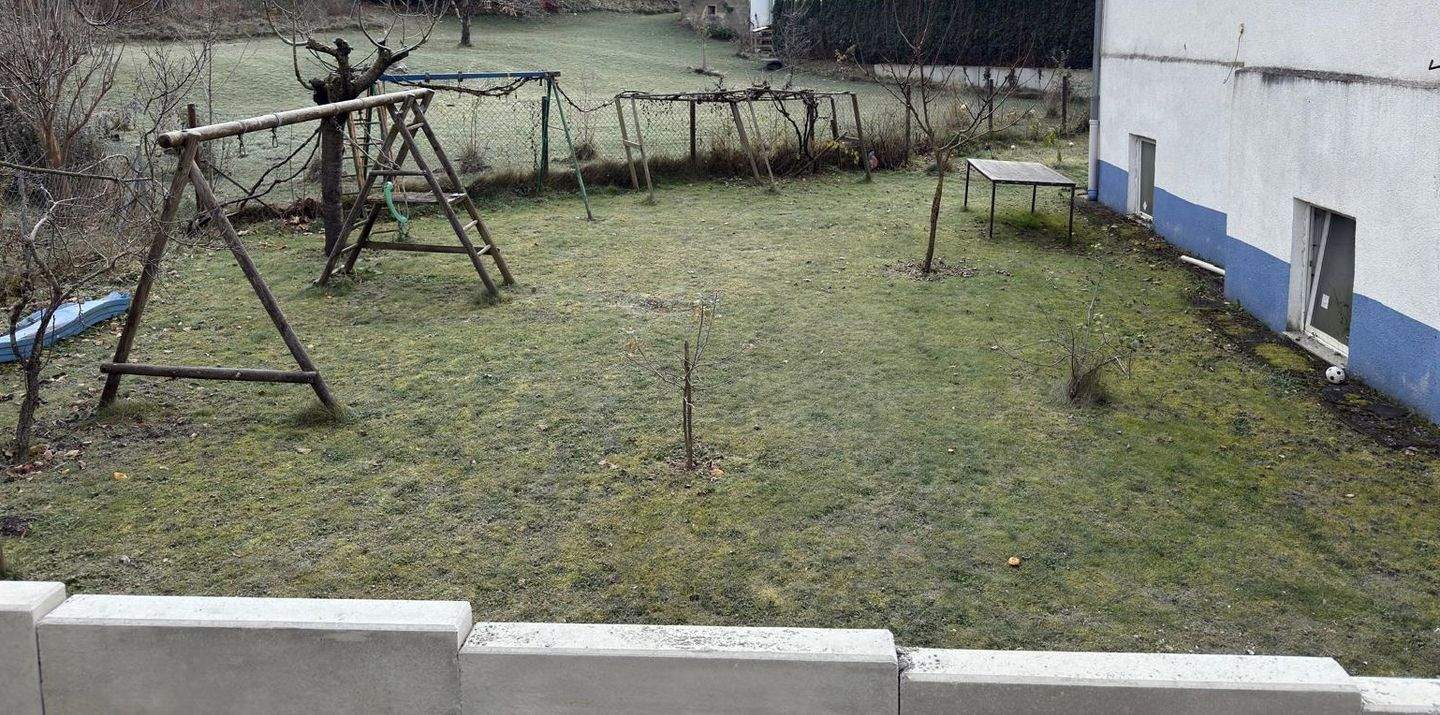 Zweifamilienhaus in Ichenhausen mit Garten und Garage – Ichenhausen – Vorschaubild 9