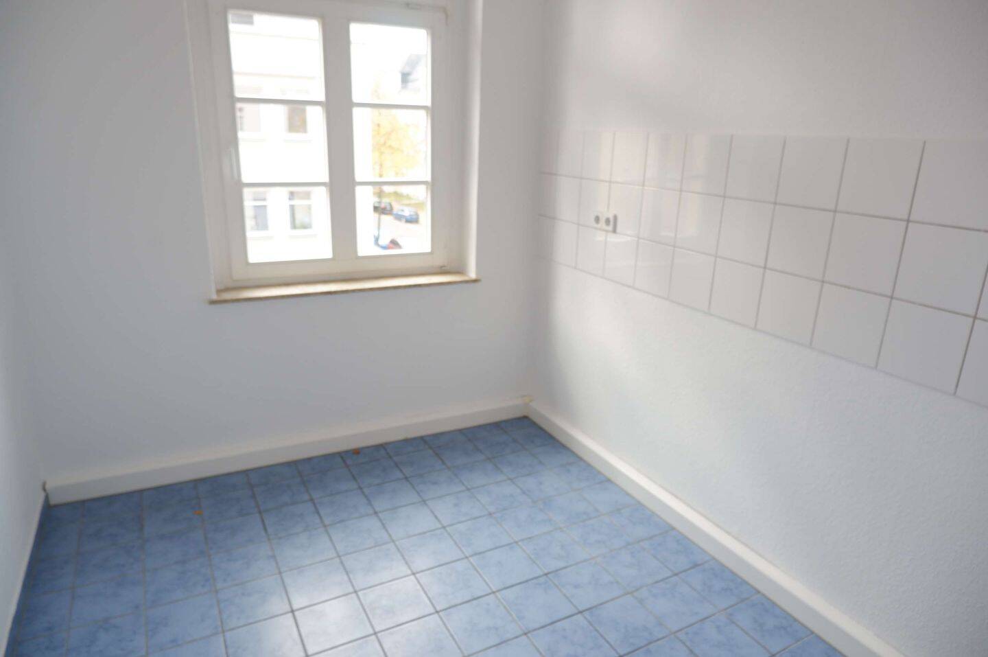 SEHEN STAUNEN WOHNEN ! im 2. OG -frei ab dem 1.8.26 – Chemnitz – Vorschaubild 5