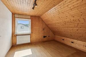 Platz für die Familie - gepflegtes Einfamilienhaus mit Garten und Garage in Mücke / Ober-Ohmen! – 35325 Mücke – Vorschaubild 9