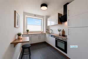 3D VIRTUAL TOUR - Sanierte Balkonwohnung mit Blick über Pinneberg-Thesdorf – 25421 Pinneberg – Vorschaubild 3