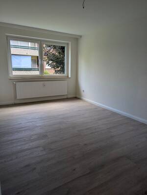 Renovierte 3-Zimmer-Wohnung in Toplage – 21423 Winsen (Luhe) – Vorschaubild 2