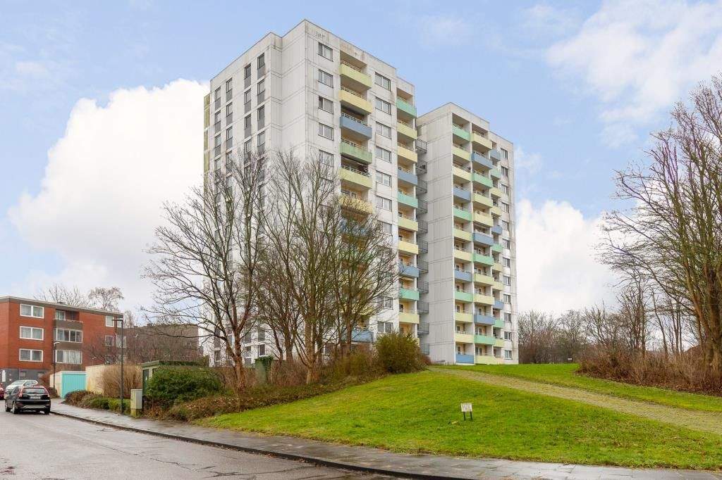 Renovierungsbedürftige Eigentumswohnungen mit Blick auf die Kieler Förde! – Kiel – Vorschaubild 5