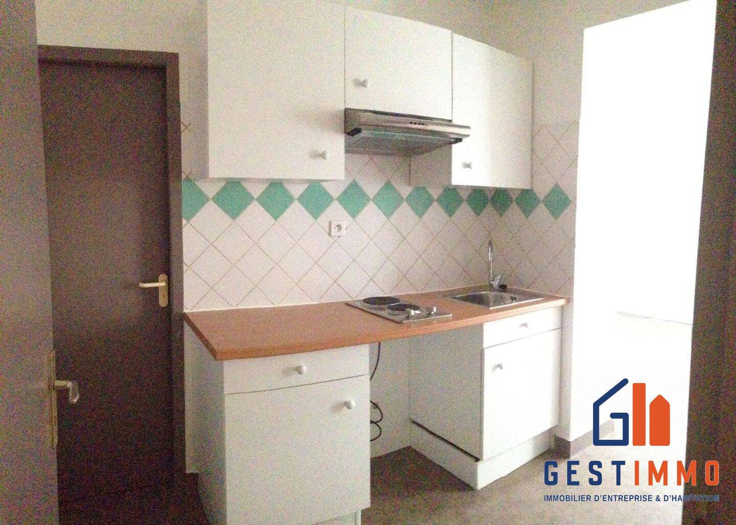 Appartement 1 pièce 24 m² · à Bordeaux · 23,6 m² · 525 €/mois