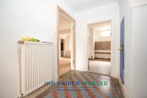Stark sanierungsbedürftiges Einfamilienhaus im Steintor - Provisionsfrei! – 28203 Bremen – Vorschaubild 3