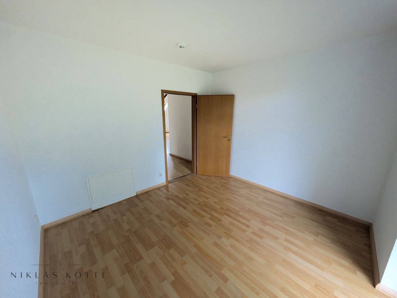 ++ helle 2-Raum-Wohnung im Dachgeschoss - mit Charme, Ausblick ins Grüne, in Chemnitz ++ – Chemnitz – Vorschaubild 6