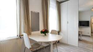 komfortables Einzelapartment in Stuttgart-Degerloch - WOHNEN AUF ZEIT – 70597 Stuttgart – Vorschaubild 5