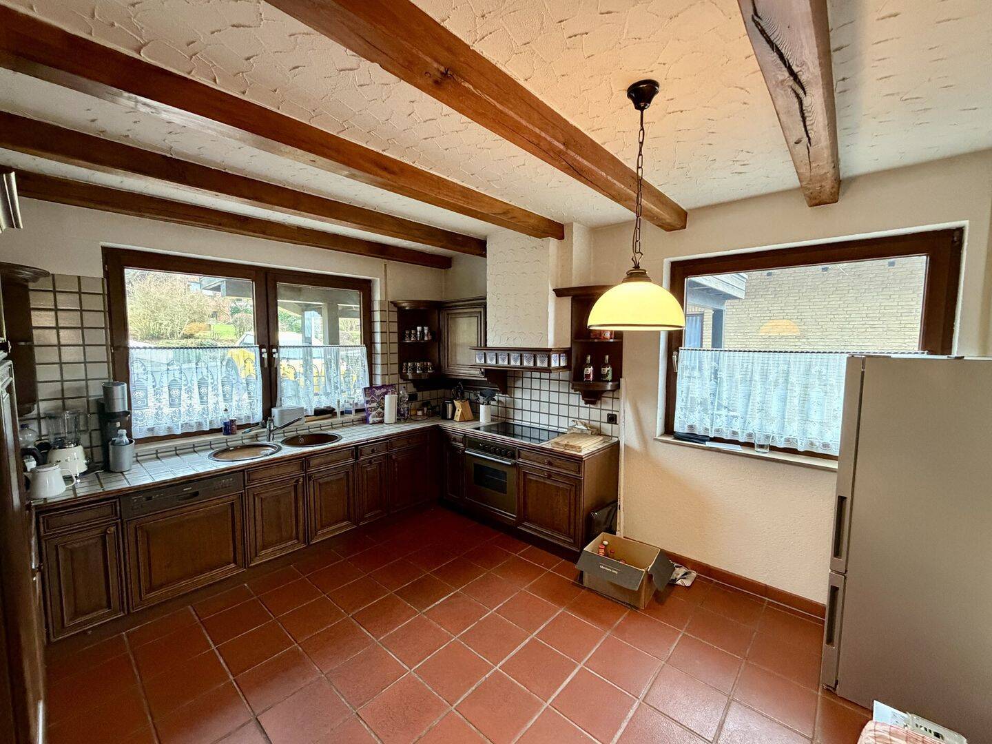 Stilvoll wohnen mit Aussicht: Einfamilienhaus mit Einliegerwohnung in Elgershausen! – Schauenburg – Vorschaubild 8