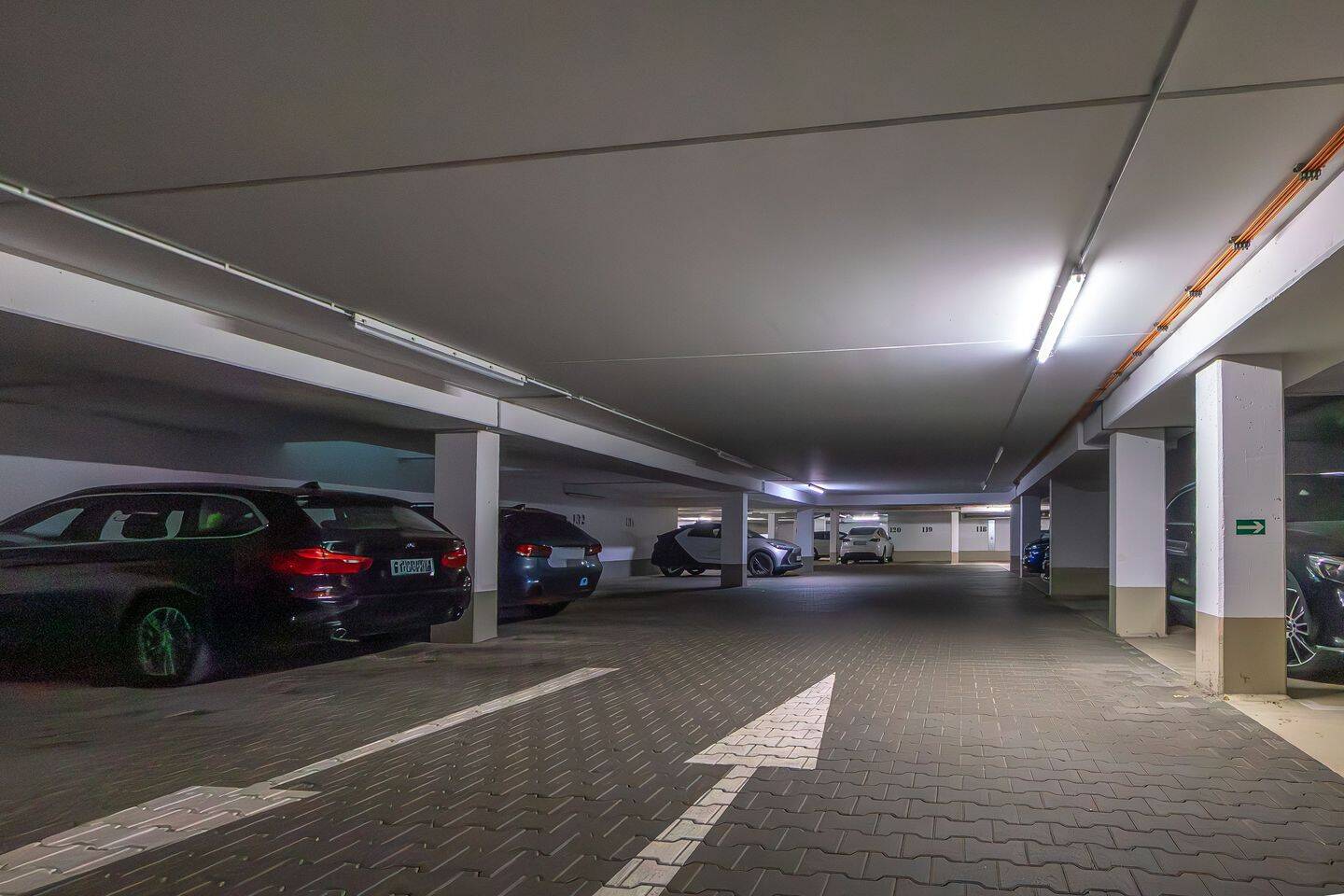 Modernes Wohnen in Friedrichshain: Freie 4-Zi.-ETW, 2 Bäder, 2 Balkone, Tiefgaragenstellplatz – Berlin – Vorschaubild 6