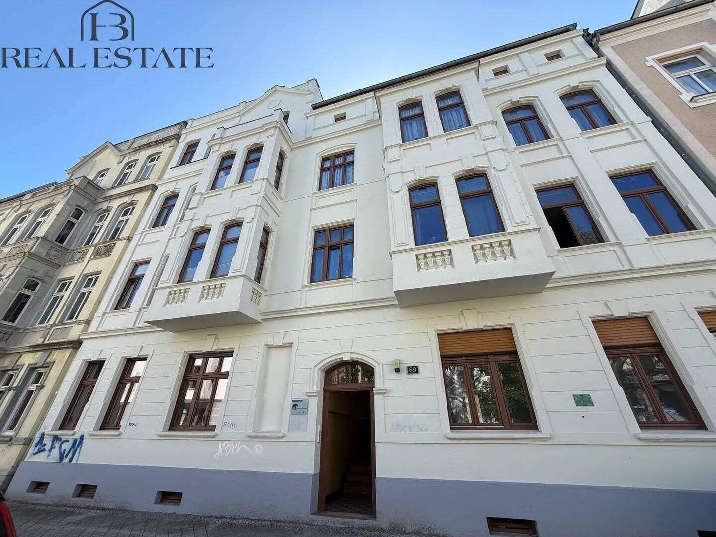 Attraktive Erdgeschosswohnung mit Terrasse und viel Platz zum Wohlfühlen