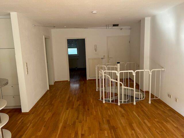 Maisonettewohnung nähe SpVgg Mögeldorf. Mit Terrasse und eigenem Garten 70 qm. ohne Provision. Stellplatz+EBK. – Nürnberg – Vorschaubild 6