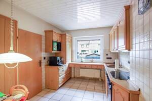 Zuhause ankommen: Charmantes Reihenmittelhaus mit Garage in begehrter Lage nahe Oberneuland – 28325 Bremen – Vorschaubild 9