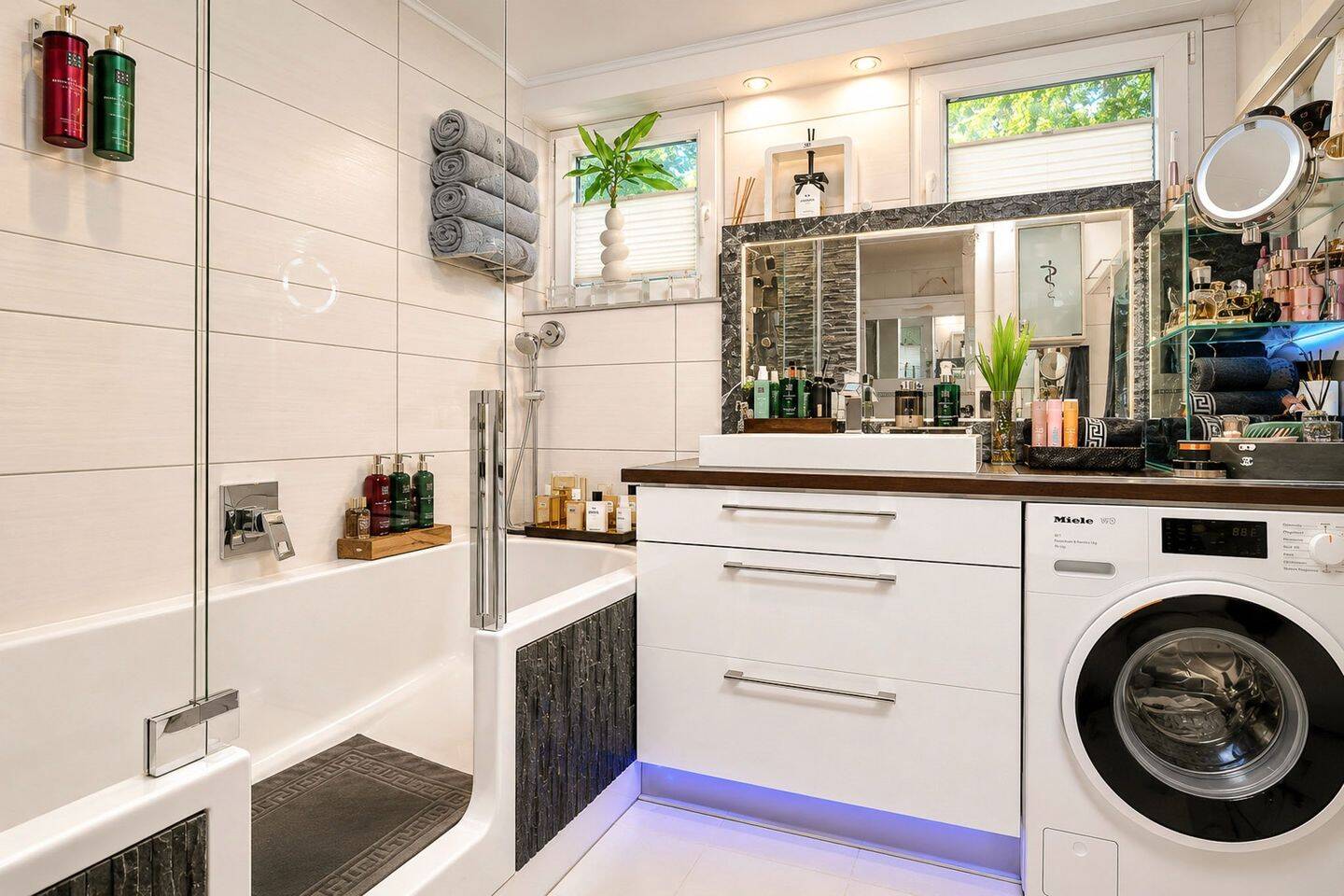Refugium in Dahlem: Eleganz, Garten und absolute Privatsphäre im Villenviertel – Berlin – Vorschaubild 9